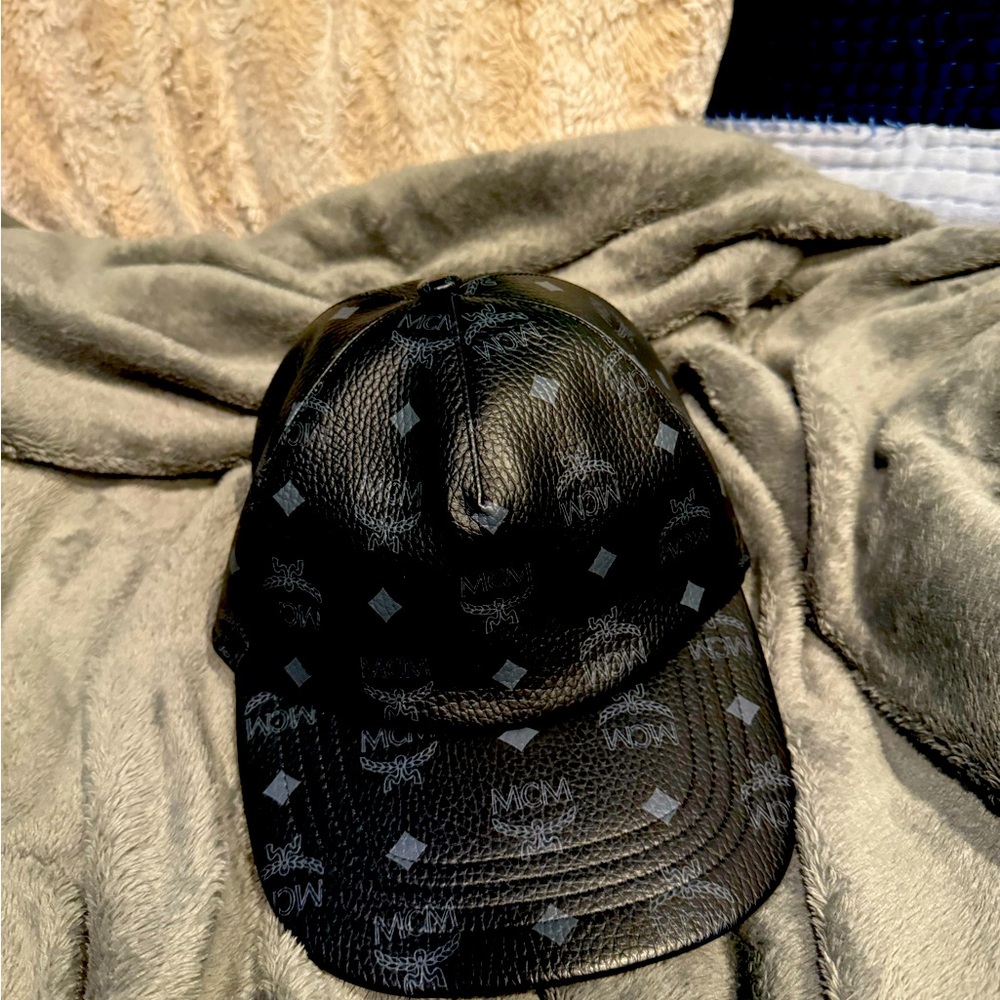 Mcm black men’s hat